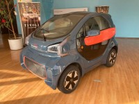 Xev - YOYO PRONTA CONSEGNA MIDNIGHT BLUE - Km 0 -  15900,00 - Clicca per ingrandire